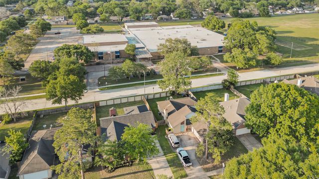 1826 Crestview Court, Missouri City, TX 77459