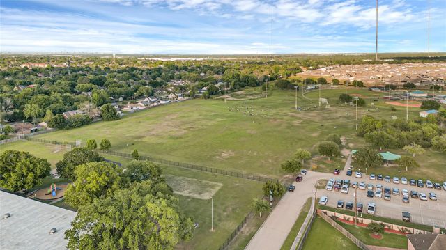 1826 Crestview Court, Missouri City, TX 77459