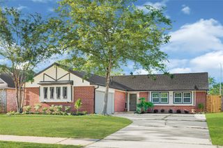 1826 Crestview Court, Missouri City, TX 77459