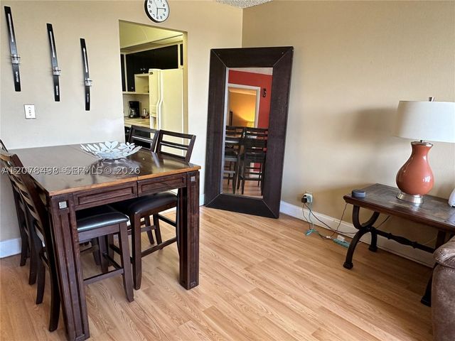 2741 Taft St 212, Hollywood, FL 33020