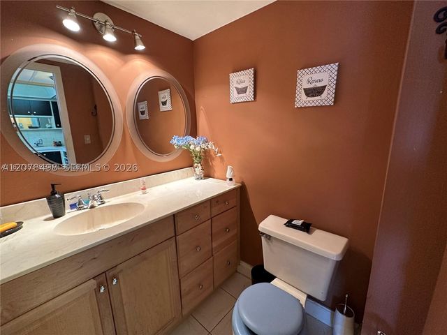 2741 Taft St 212, Hollywood, FL 33020