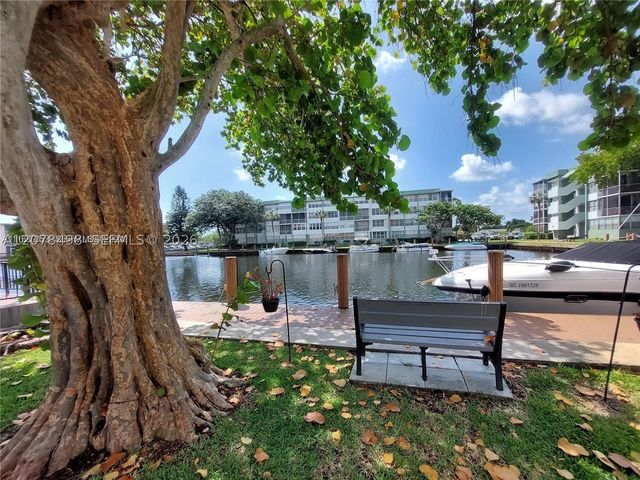 2741 Taft St 212, Hollywood, FL 33020