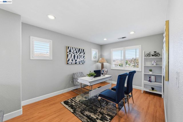 4929 Roselle Cmn, Fremont, CA 94536