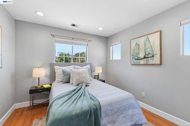 4929 Roselle Cmn, Fremont, CA 94536