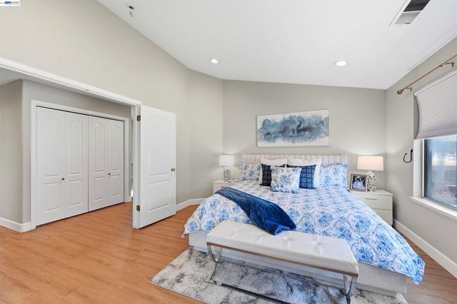 4929 Roselle Cmn, Fremont, CA 94536