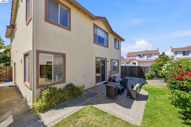 4929 Roselle Cmn, Fremont, CA 94536