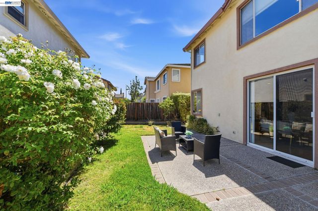 4929 Roselle Cmn, Fremont, CA 94536
