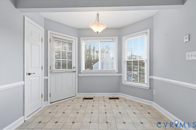 2731 Mistwood Forest Dr, Chester, VA 23831