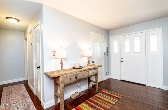 3604 Burkland Blvd, Shepherdsville, KY 40165