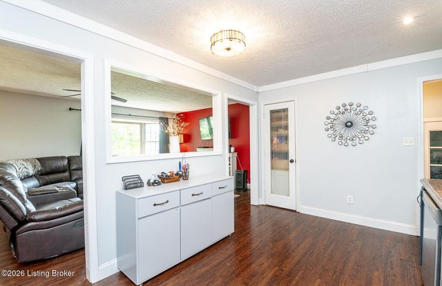 3604 Burkland Blvd, Shepherdsville, KY 40165