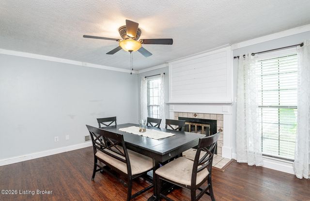 3604 Burkland Blvd, Shepherdsville, KY 40165