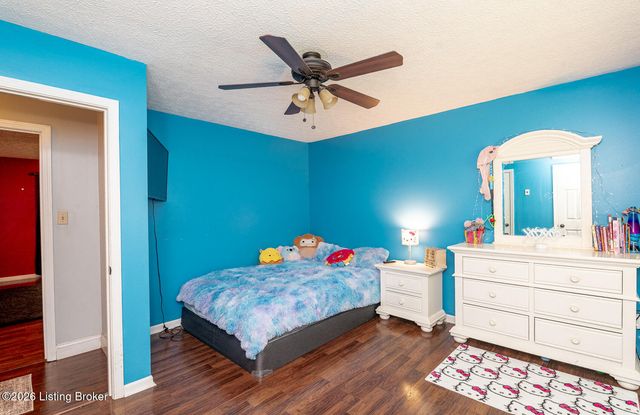 3604 Burkland Blvd, Shepherdsville, KY 40165