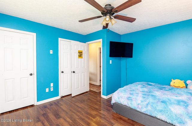 3604 Burkland Blvd, Shepherdsville, KY 40165