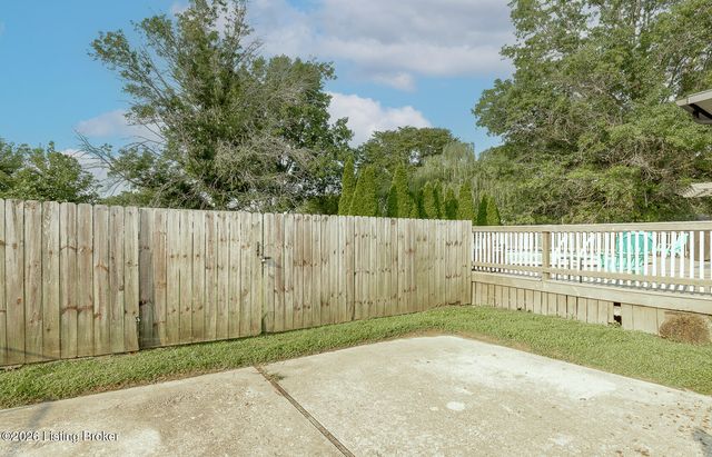 3604 Burkland Blvd, Shepherdsville, KY 40165