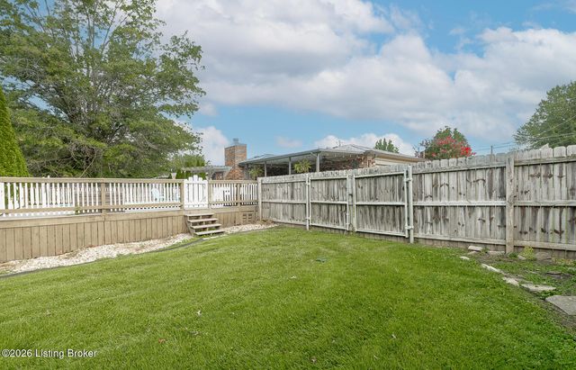 3604 Burkland Blvd, Shepherdsville, KY 40165