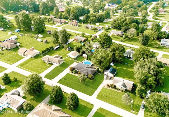 3604 Burkland Blvd, Shepherdsville, KY 40165