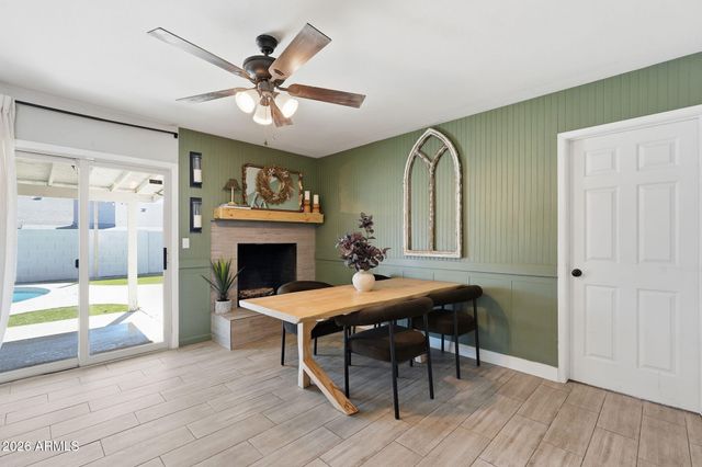 2109 W ORAIBI Drive, Phoenix, AZ 85027