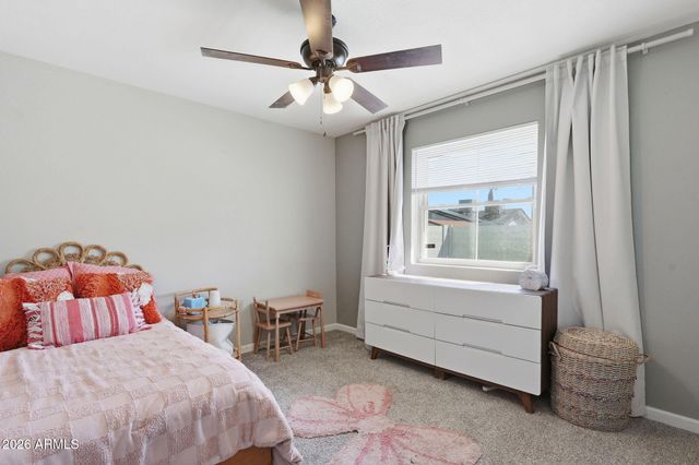 2109 W ORAIBI Drive, Phoenix, AZ 85027