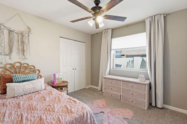 2109 W ORAIBI Drive, Phoenix, AZ 85027