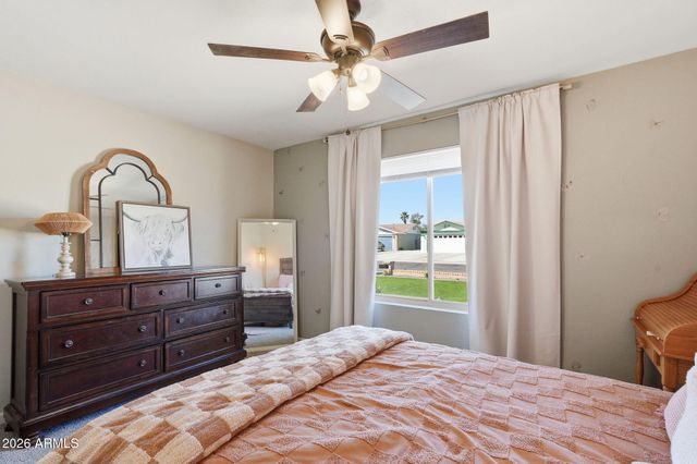 2109 W ORAIBI Drive, Phoenix, AZ 85027