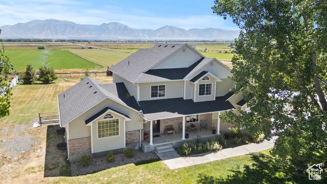 518 N 220 E, Mendon, UT 84325