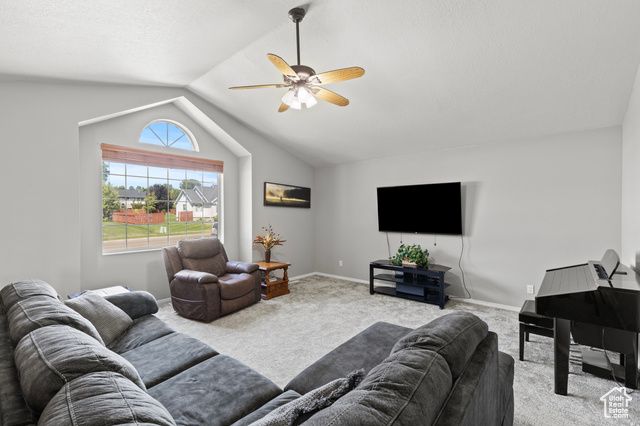 518 N 220 E, Mendon, UT 84325