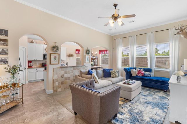 4610 Legends Bay Drive, Baytown, TX 77523