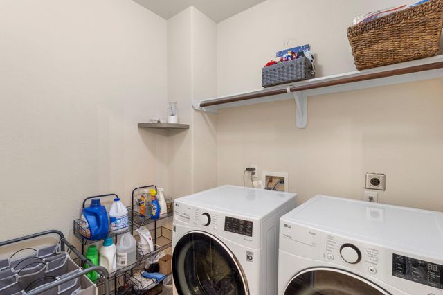 4610 Legends Bay Drive, Baytown, TX 77523