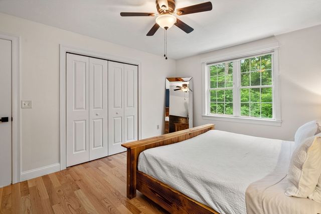 456 South St, Holbrook, MA 02343