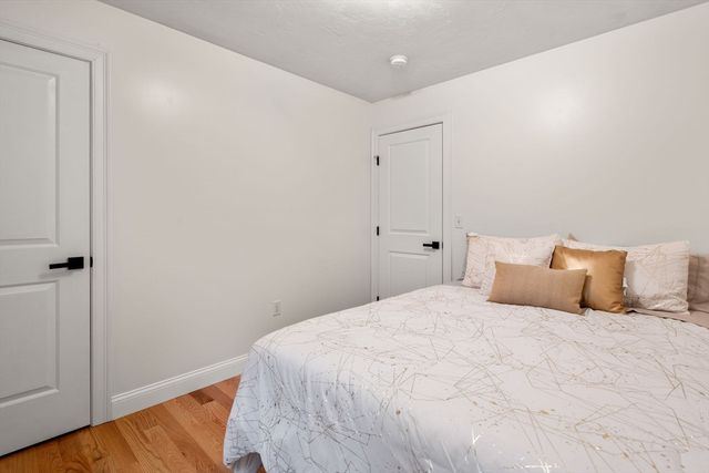 456 South St, Holbrook, MA 02343