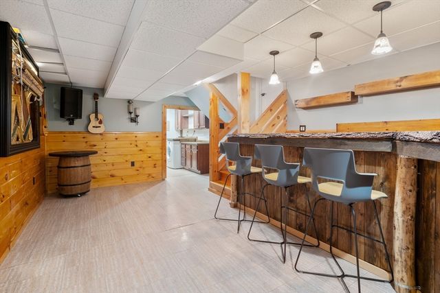 456 South St, Holbrook, MA 02343