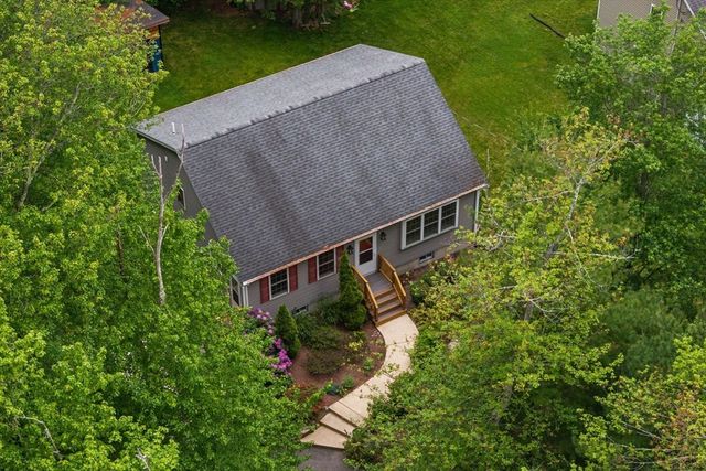 456 South St, Holbrook, MA 02343