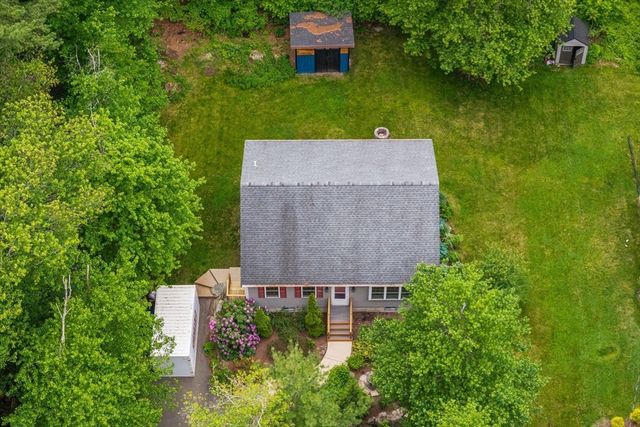 456 South St, Holbrook, MA 02343