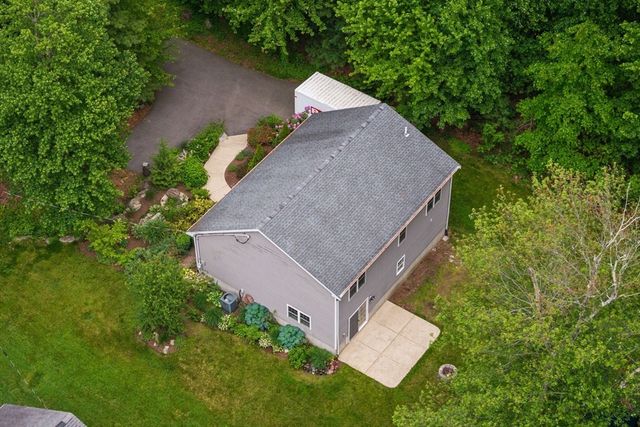 456 South St, Holbrook, MA 02343