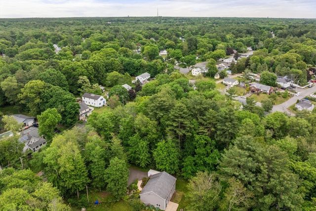 456 South St, Holbrook, MA 02343