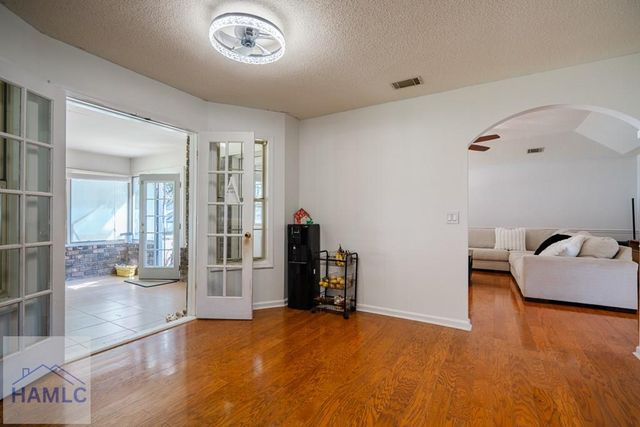 411 Christopher Drive, Hinesville, GA 31313