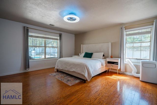 411 Christopher Drive, Hinesville, GA 31313