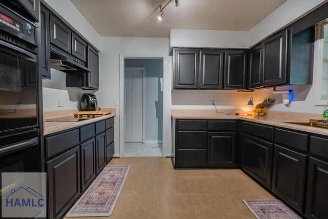 411 Christopher Drive, Hinesville, GA 31313