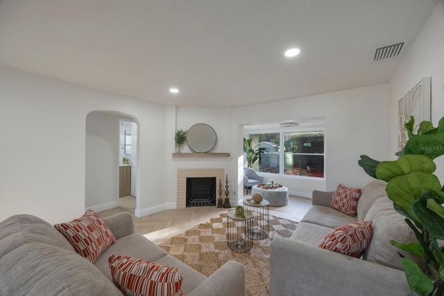 2649 46TH STREET S, Gulfport, FL 33711