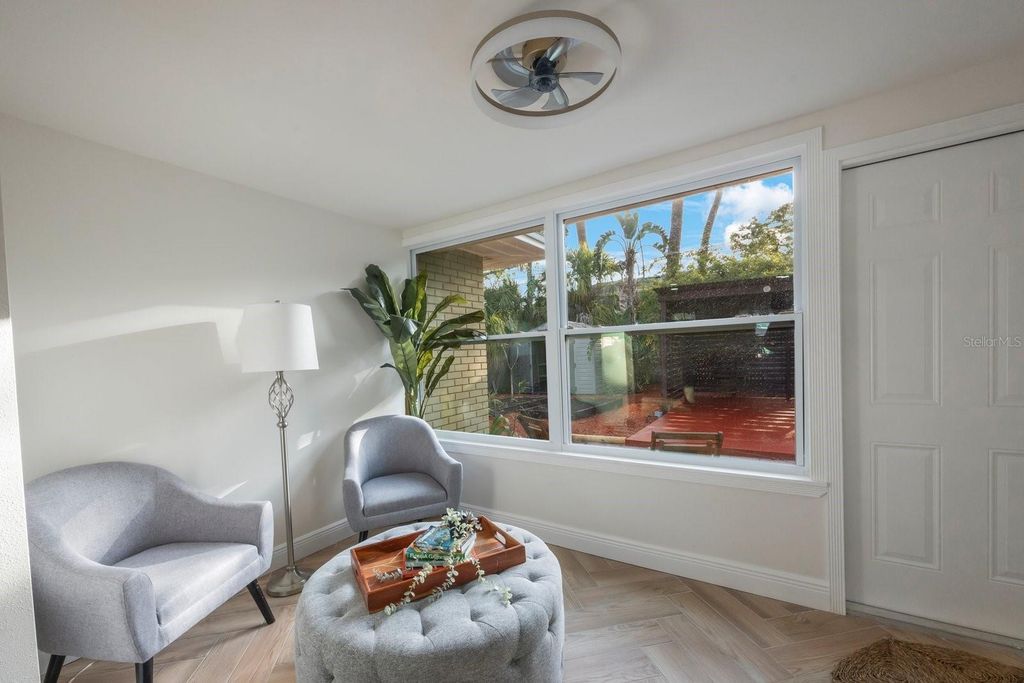 Image 16 of property listing at 2649 46TH STREET S, Gulfport, FL 33711