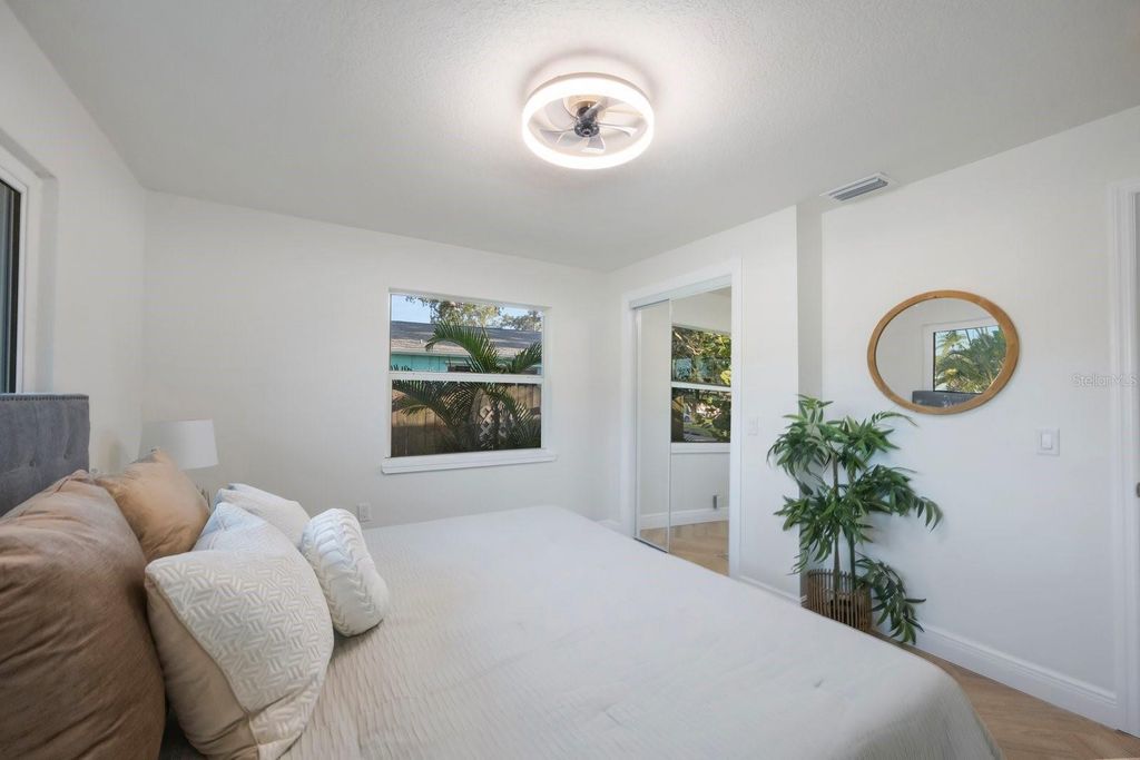 Image 20 of property listing at 2649 46TH STREET S, Gulfport, FL 33711