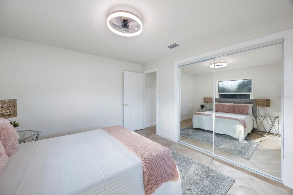 Image 22 of property listing at 2649 46TH STREET S, Gulfport, FL 33711