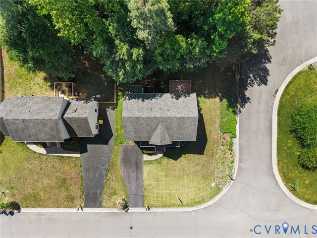 12625 Summerhouse Ln, Midlothian, VA 23112