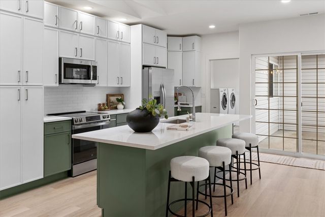 6304 Sheffield Lane E, Fife, WA 98424