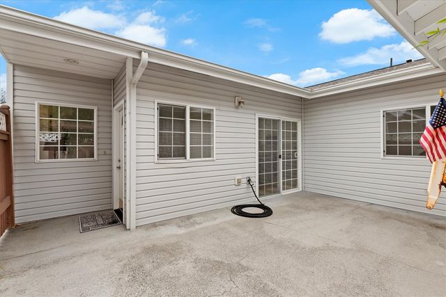 6304 Sheffield Lane E, Fife, WA 98424