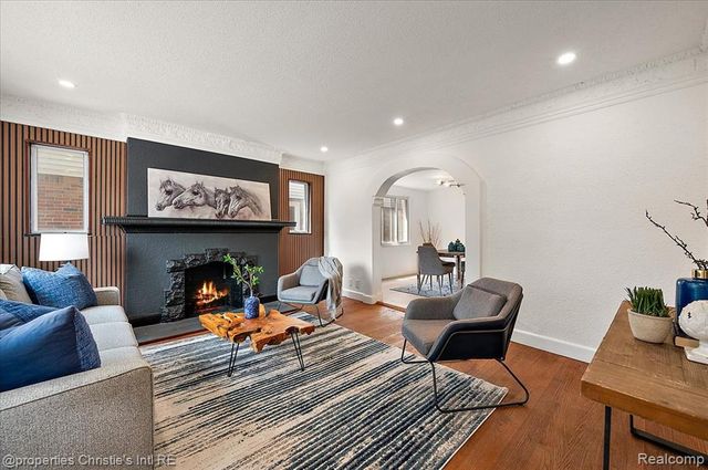 17155 Wisconsin Street, Detroit, MI 48221