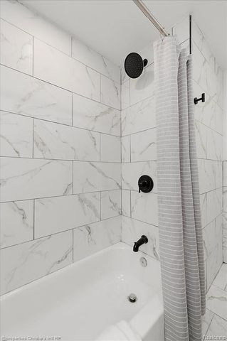 17155 Wisconsin Street, Detroit, MI 48221