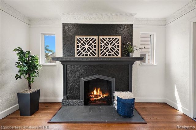 17155 Wisconsin Street, Detroit, MI 48221