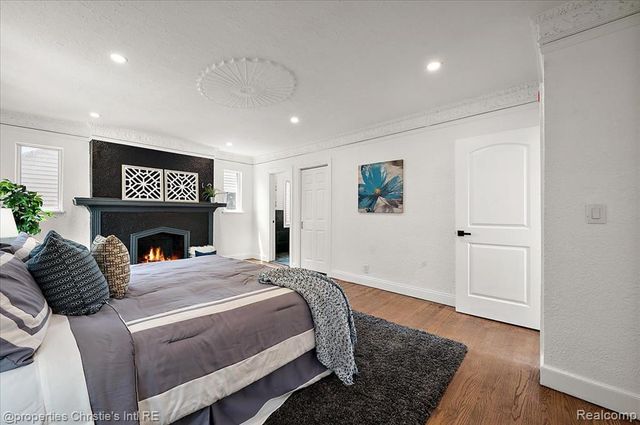 17155 Wisconsin Street, Detroit, MI 48221