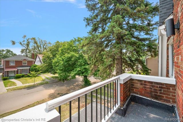 17155 Wisconsin Street, Detroit, MI 48221